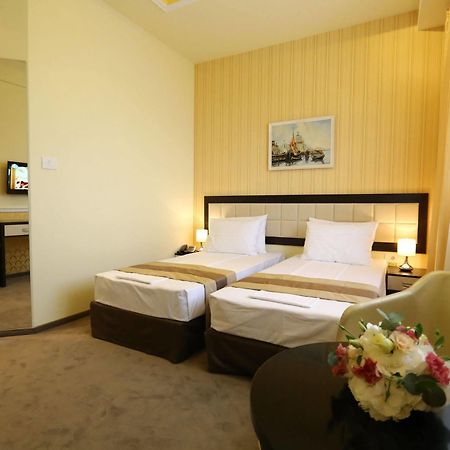 Best Western Plus Briston Отопени Экстерьер фото