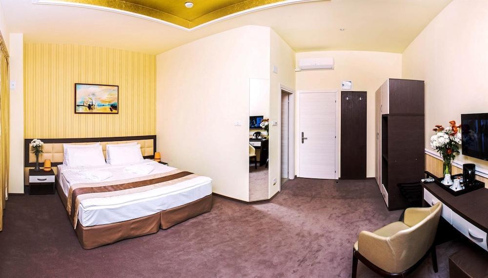 Best Western Plus Briston Отопени Экстерьер фото
